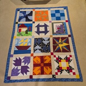 Handmade Patchwork Quilt/Lap Quilt  in Multicolor